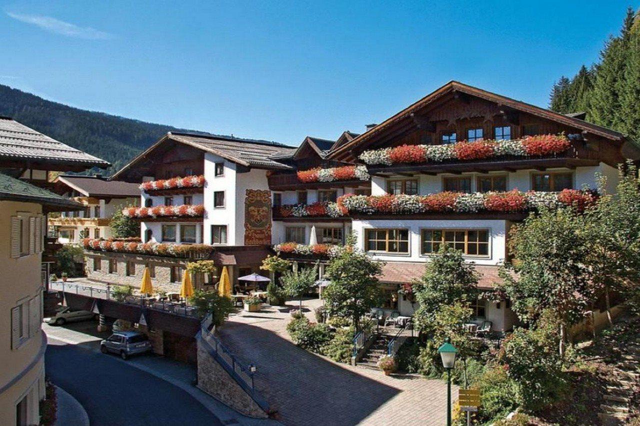 Hotel Am Sonnenhuegel Filzmoos Buitenkant foto